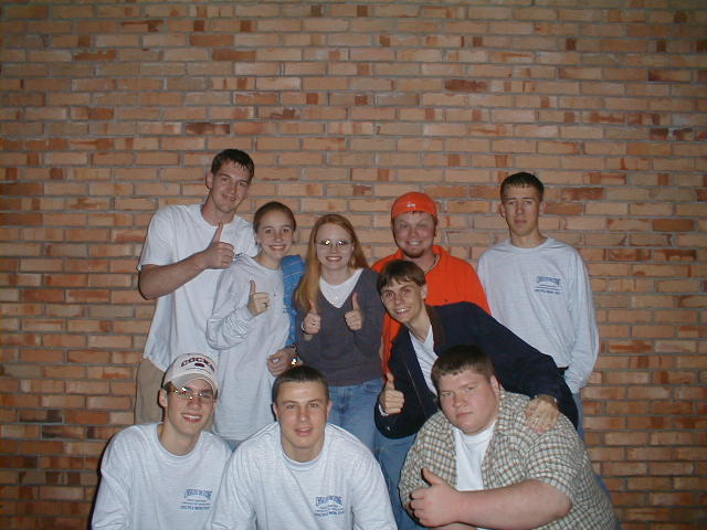 Stephen, Winter, Jeanie, Michael Wayne, Bailey, Patrick, COCK, Pooh & Hornsby at Roanoke Huddle House